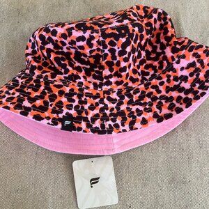 Fabletics Woman's Summer Beach Vacation Reversible Bucket Hat